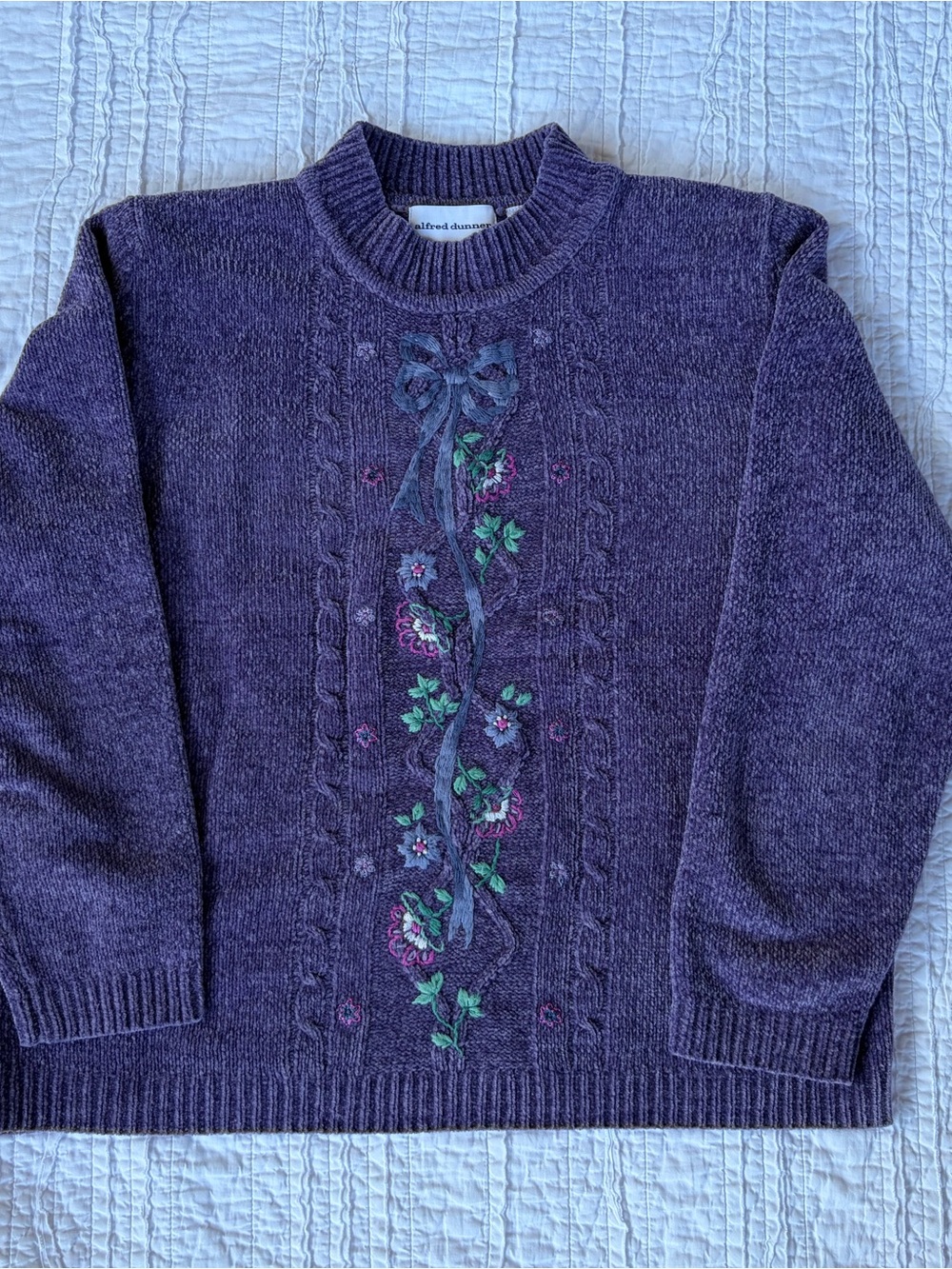 Vintage Alfred Dunner Purple Floral Embroidered Knit Sweater Women's Cottagecore